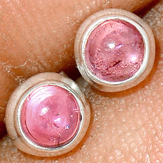 Rubellit turmalin fülbevaló, ezüst
