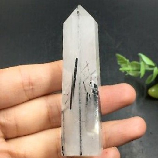 Turmalinkvarc ásvány csúcs (turmalin+hegyikristály) Turmalinkvarc ásvány csúcs (turmalin+hegyikristály)