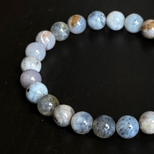 Merlinit karkötő (dendrites opál, csodakő) Merlinit karkötő (dendrites opál, csodakő)