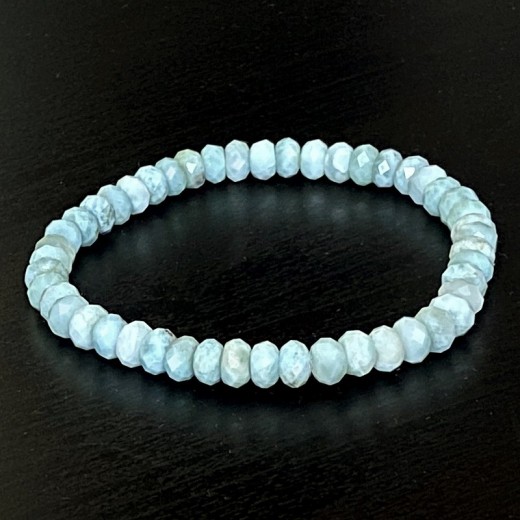 Larimar (larimár) karkötő, fazettázott