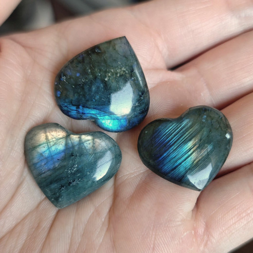 Labradorit ásvány szív , extra Labradorit ásvány szív , extra