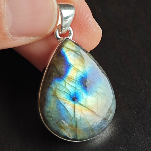 Labradorit medál, extra csillogás, ezüst Labradorit medál, extra csillogás, ezüst