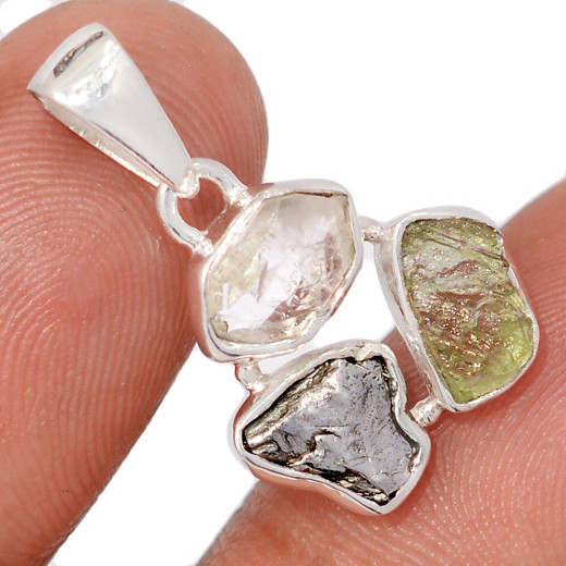 Moldavit - meteorit medál, ezüst! Moldavit - meteorit medál, ezüst!